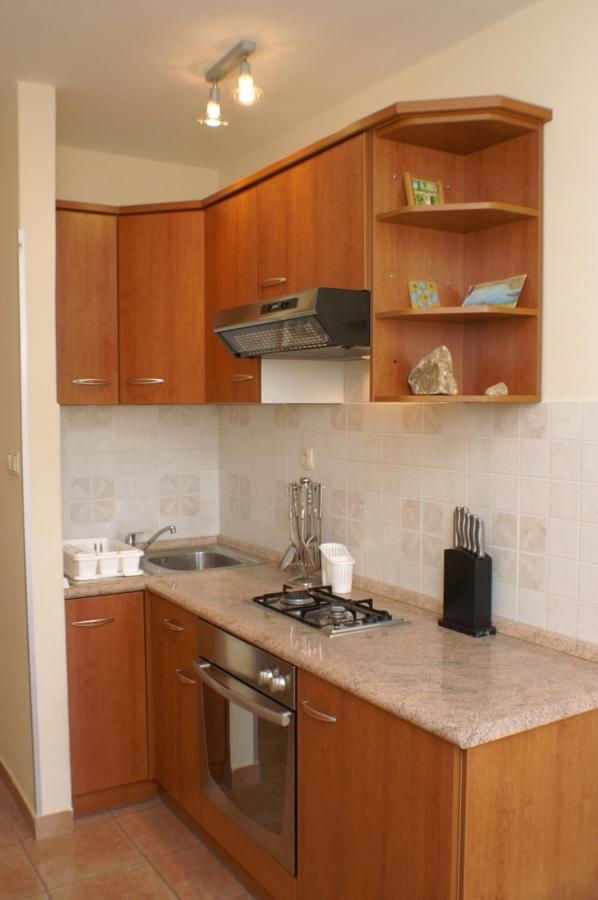 Apartments And Rooms By The Sea Jakisnica, Pag - 4160 Lun  Εξωτερικό φωτογραφία
