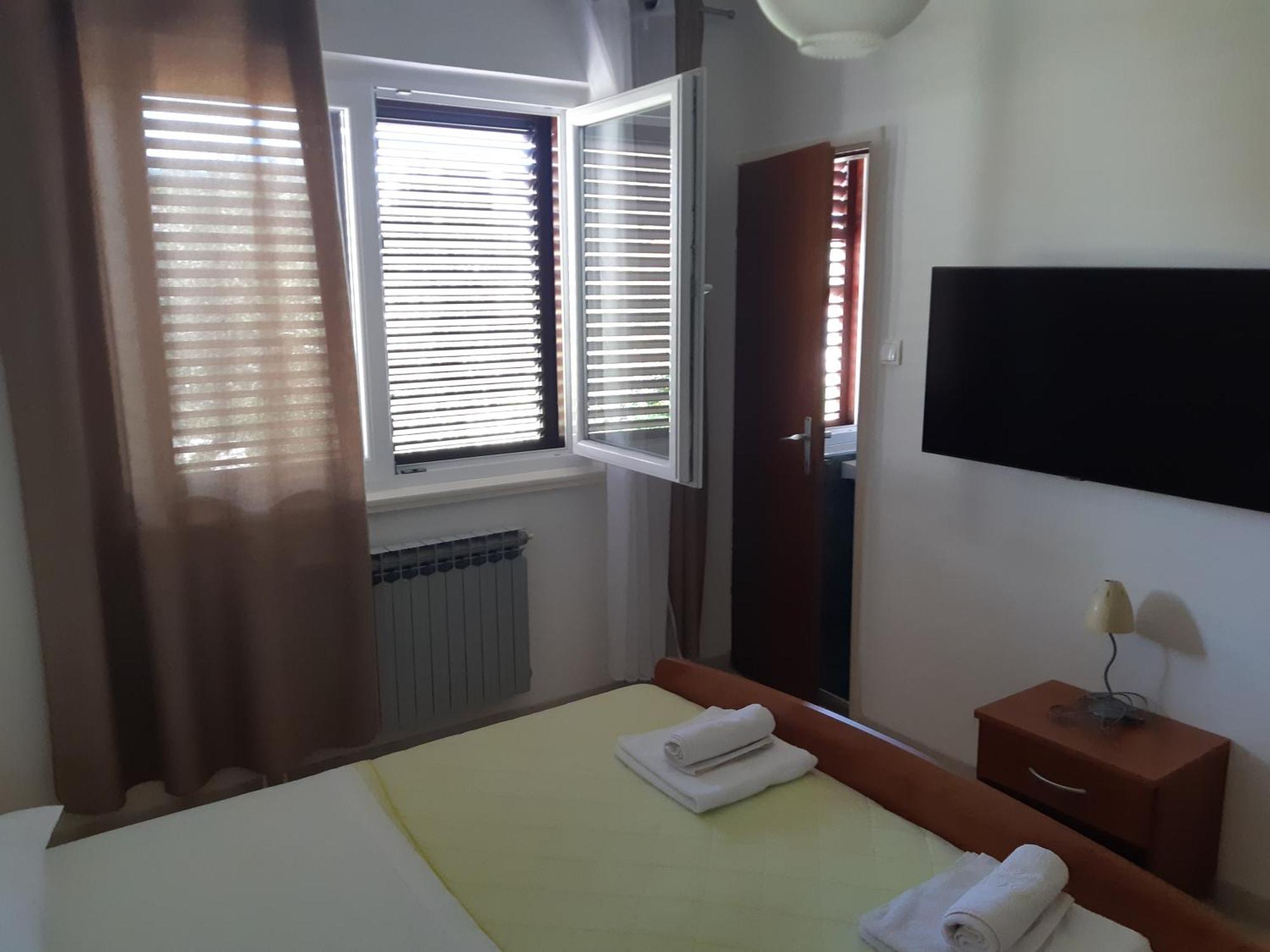 Apartments And Rooms By The Sea Jakisnica, Pag - 4160 Lun  Δωμάτιο φωτογραφία