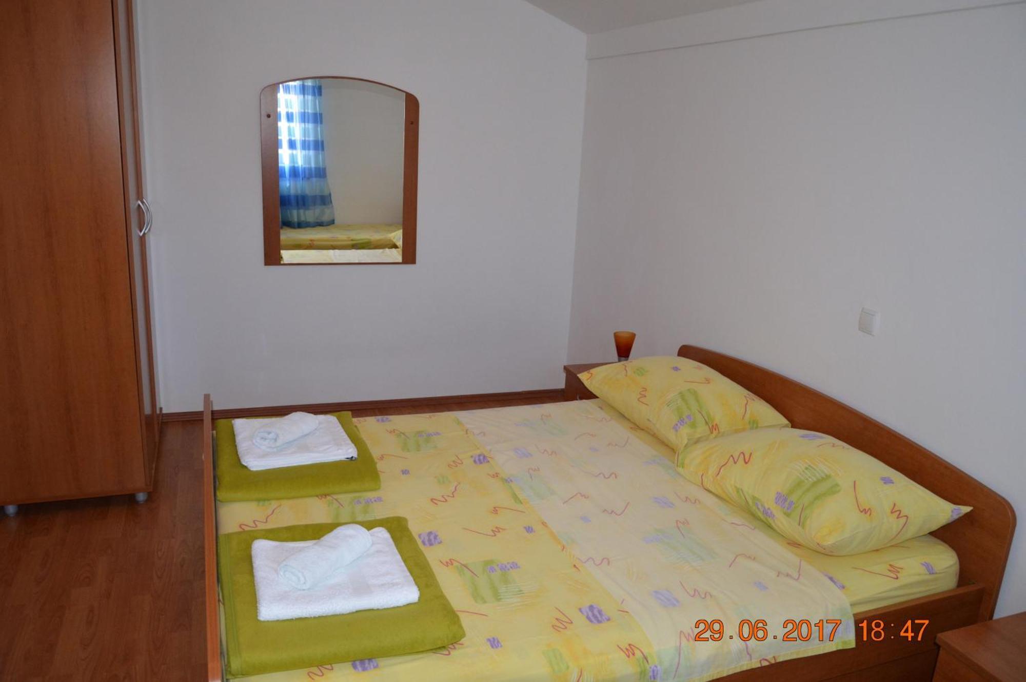 Apartments And Rooms By The Sea Jakisnica, Pag - 4160 Lun  Δωμάτιο φωτογραφία