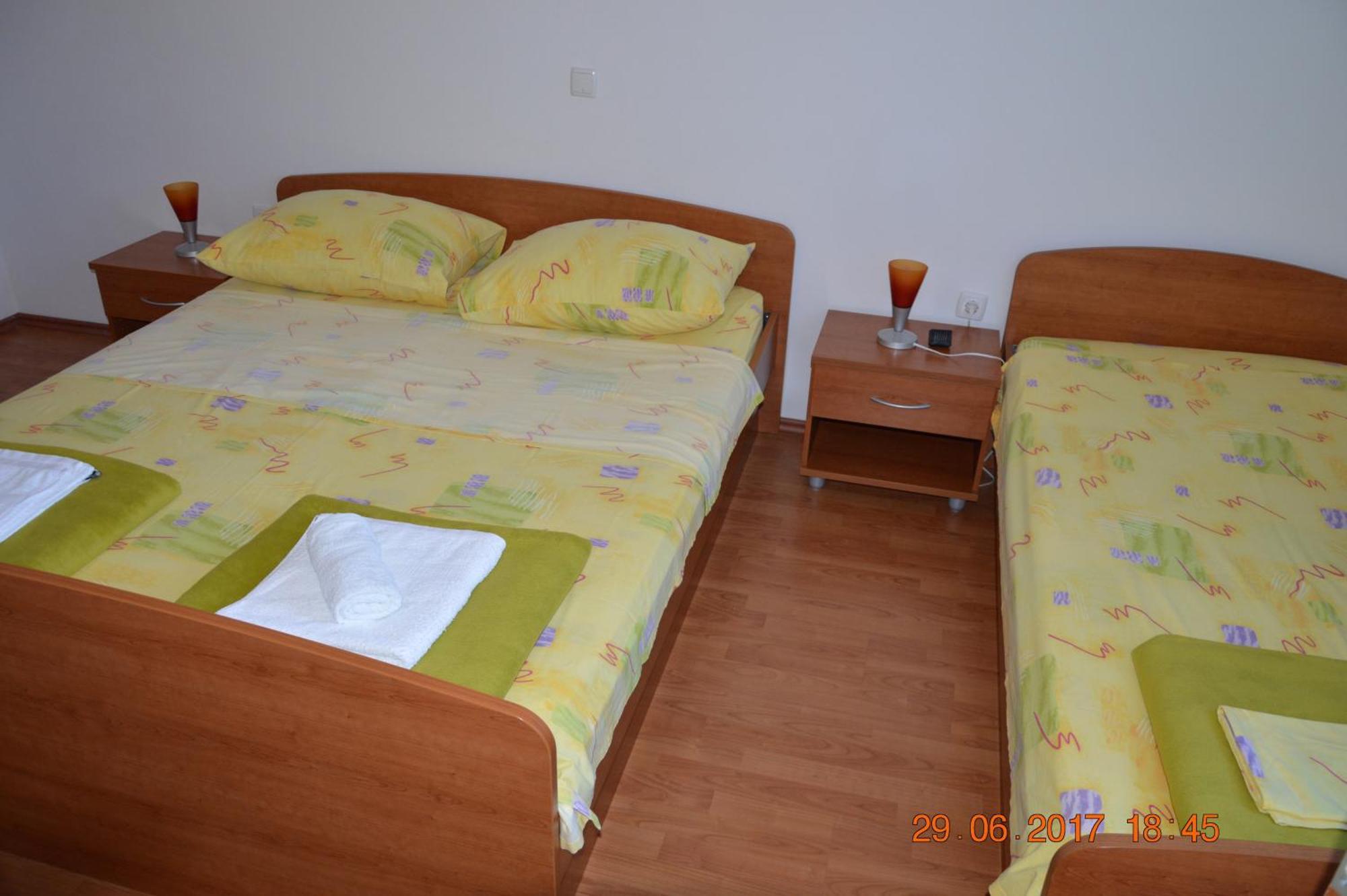 Apartments And Rooms By The Sea Jakisnica, Pag - 4160 Lun  Δωμάτιο φωτογραφία